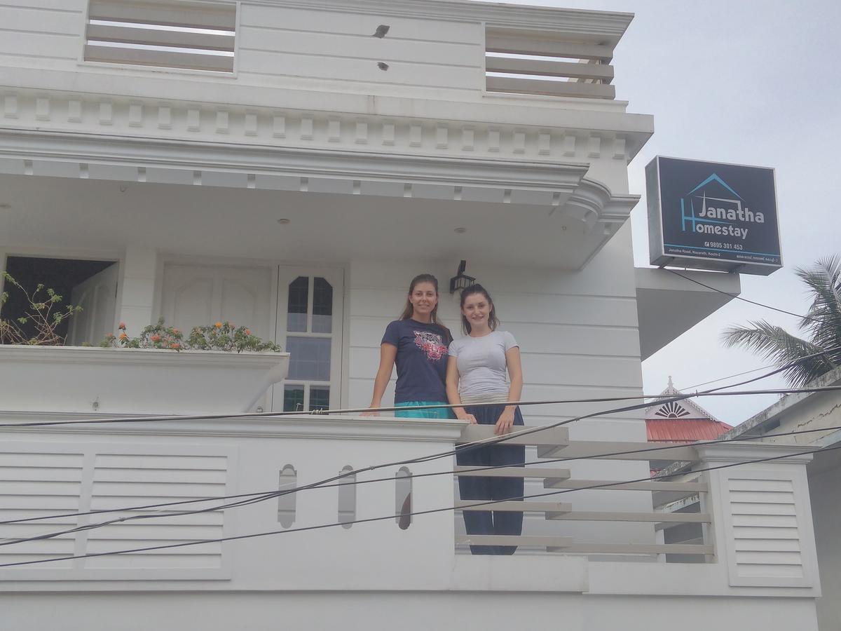 Janatha Homestay Kochi Kültér fotó